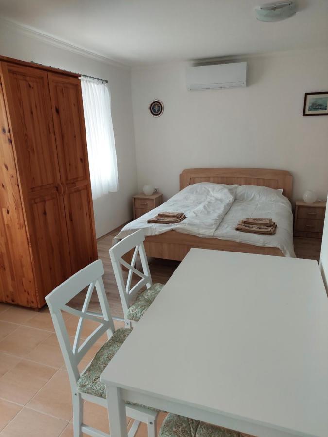 Ferienwohnung Szent Bernat Vendeghaz Veszprém Exterior foto
